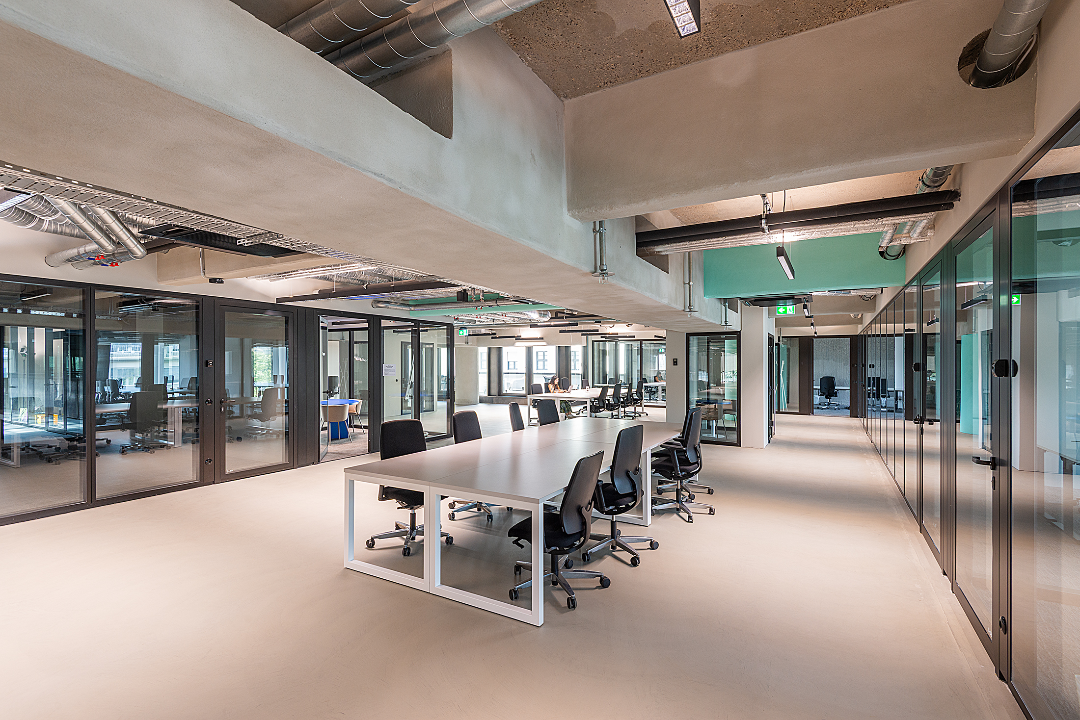 When Is It Time to Upgrade? The Key Signals Your Startup Has Outgrown Its Current Office