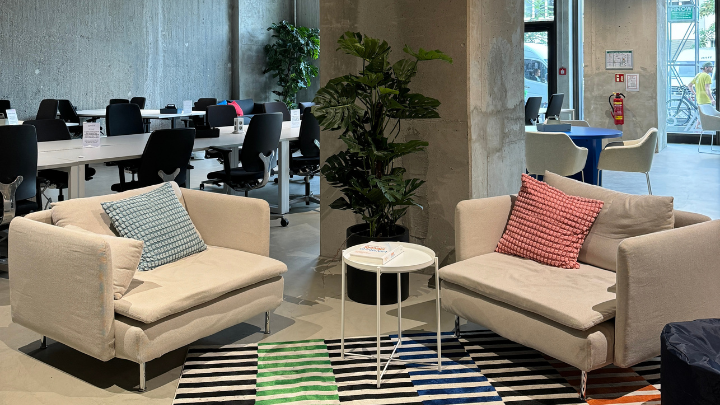 The Office Upgrade Playbook: How Fast-Growing Teams Can Move Without Losing Momentum